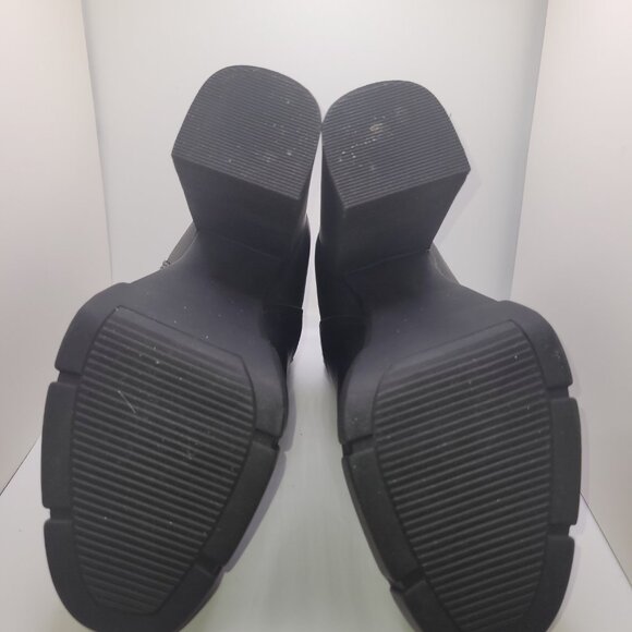 Steve Madden Black Platform Ankle Booties - Picture 7 of 11